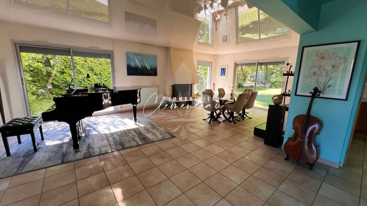 Maison à VILLENNES-SUR-SEINE