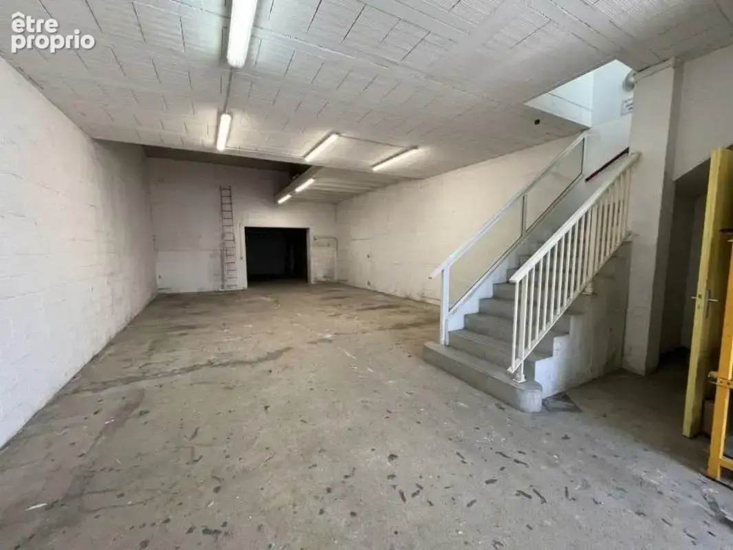 Bien Commercial À Vendre - photo 4
