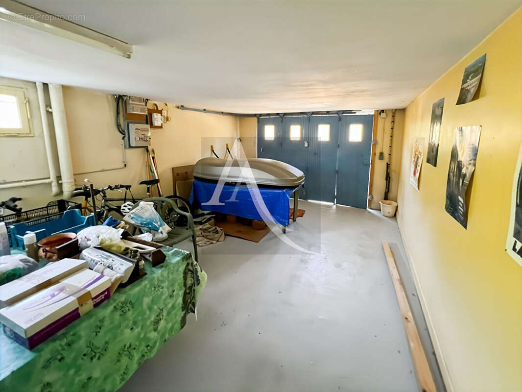 Découvrez cette charmante maison nichée dans un magnifique village en hauteur - photo 7