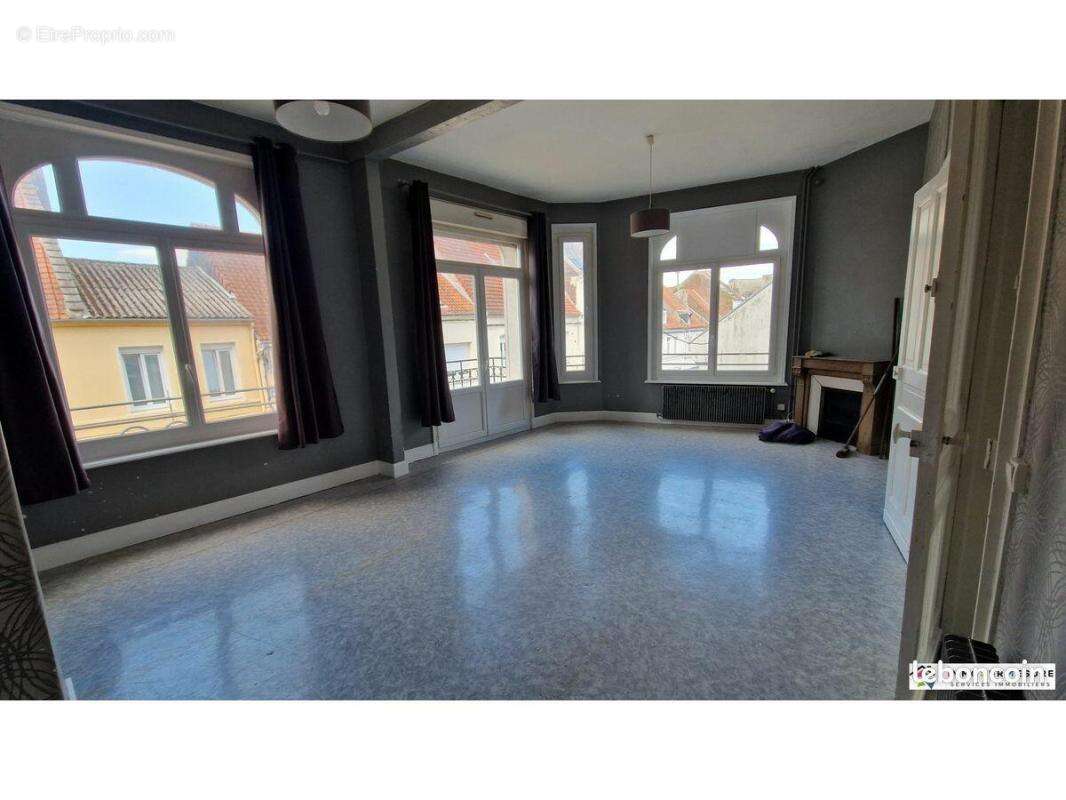 Appartement à SAINT-POL-SUR-TERNOISE