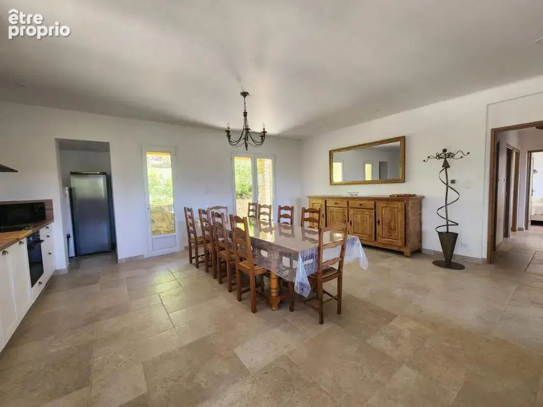 Coup de cœur à générargues – maison de 142 m² entièrement rénovée avec piscine,6500 m² de terrain , vue dégagée et potentiel loc - photo 10
