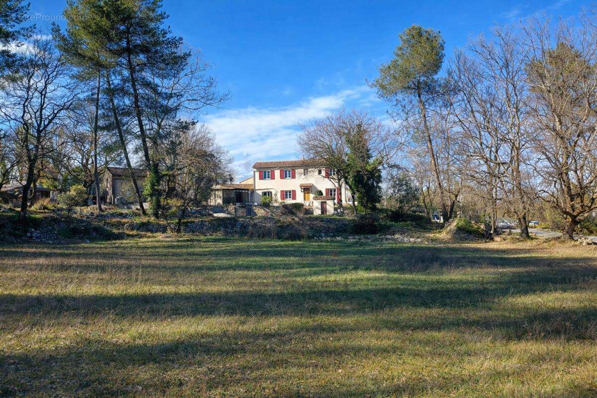 Maison à DRAGUIGNAN
