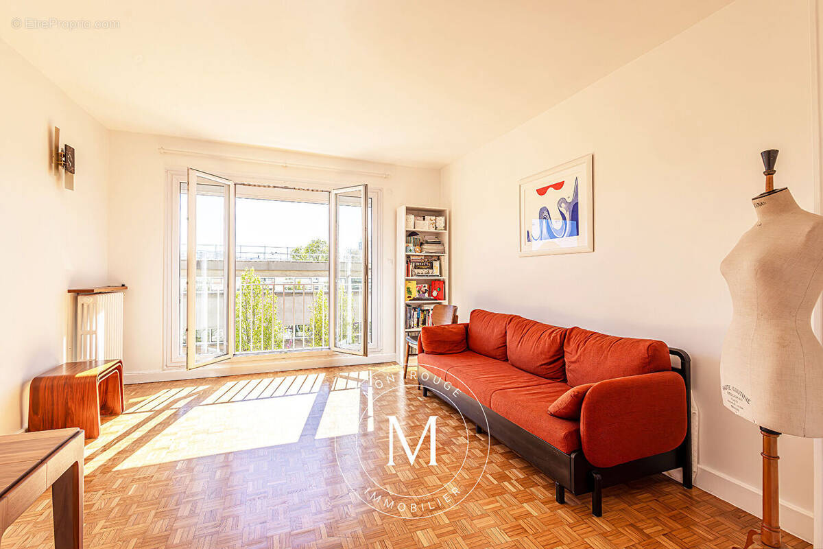 Appartement à MONTROUGE