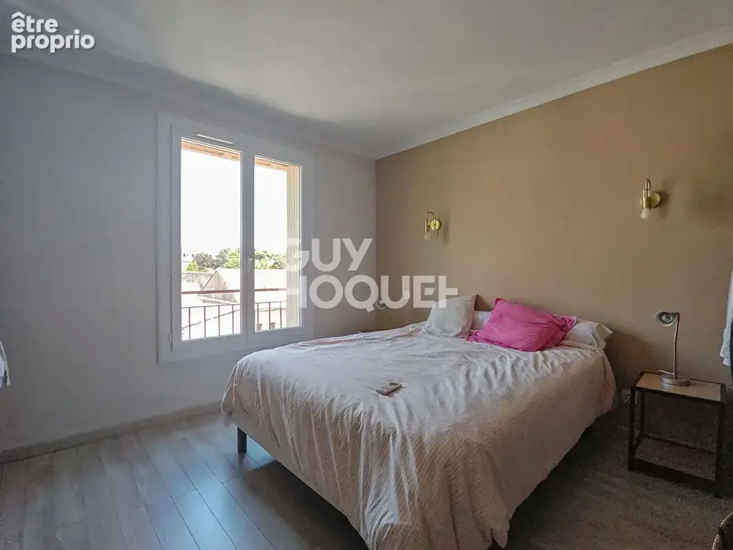 Magnifique T4 de 87 m² avec terrasse de 80 m² - Proximité Centre-ville - Résidence sécurisée avec ascenseur et garage ! - photo 7