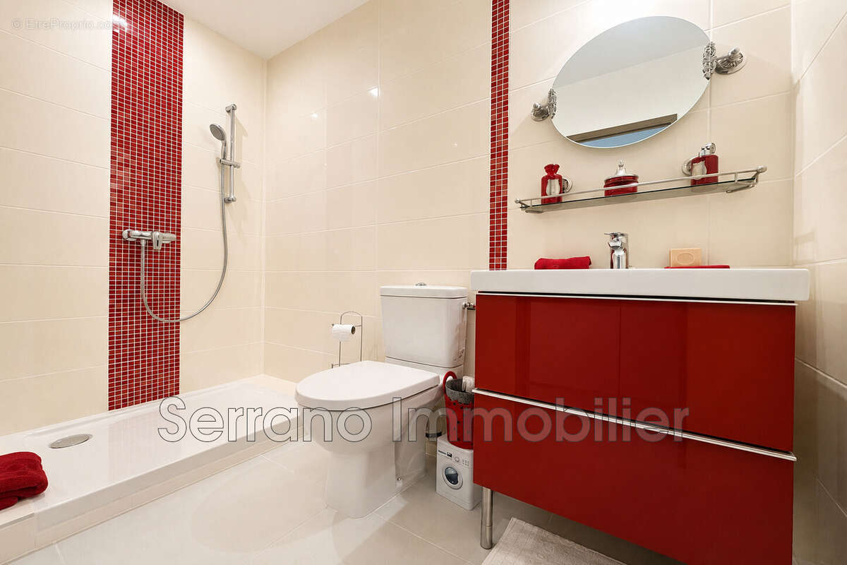 Maison 220 m² à Beaucaire  - photo 4