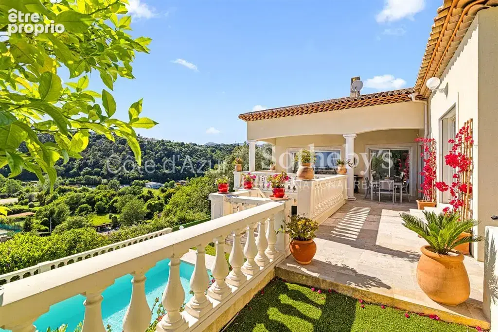 Villa néo-provençale avec piscine et vue mer à Cagnes-sur-Mer - photo 5