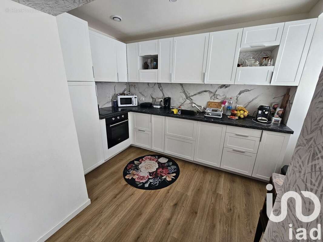 Maison 89 m² à Montmirail  - photo 3