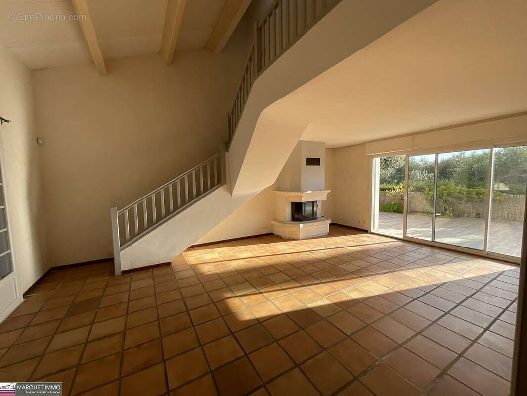 Maison à BOUJAN-SUR-LIBRON