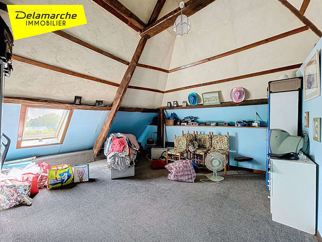 Maison à SAINT-MARTIN-DE-CENILLY