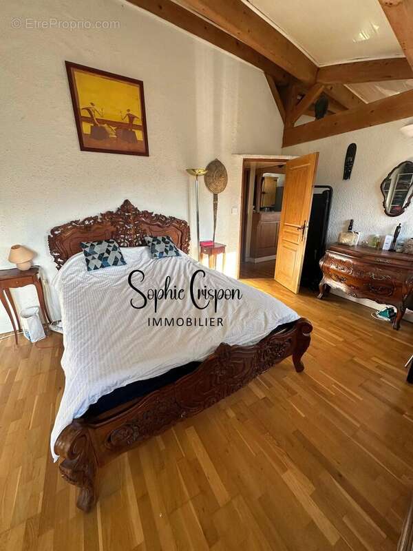 Appartement à LES ADRETS-DE-L&#039;ESTEREL