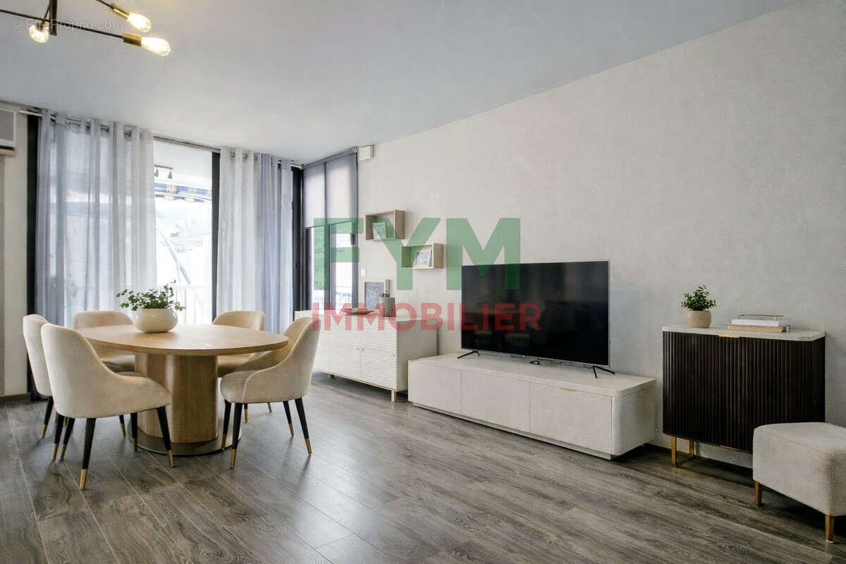 Appartement à SAINT-DENIS