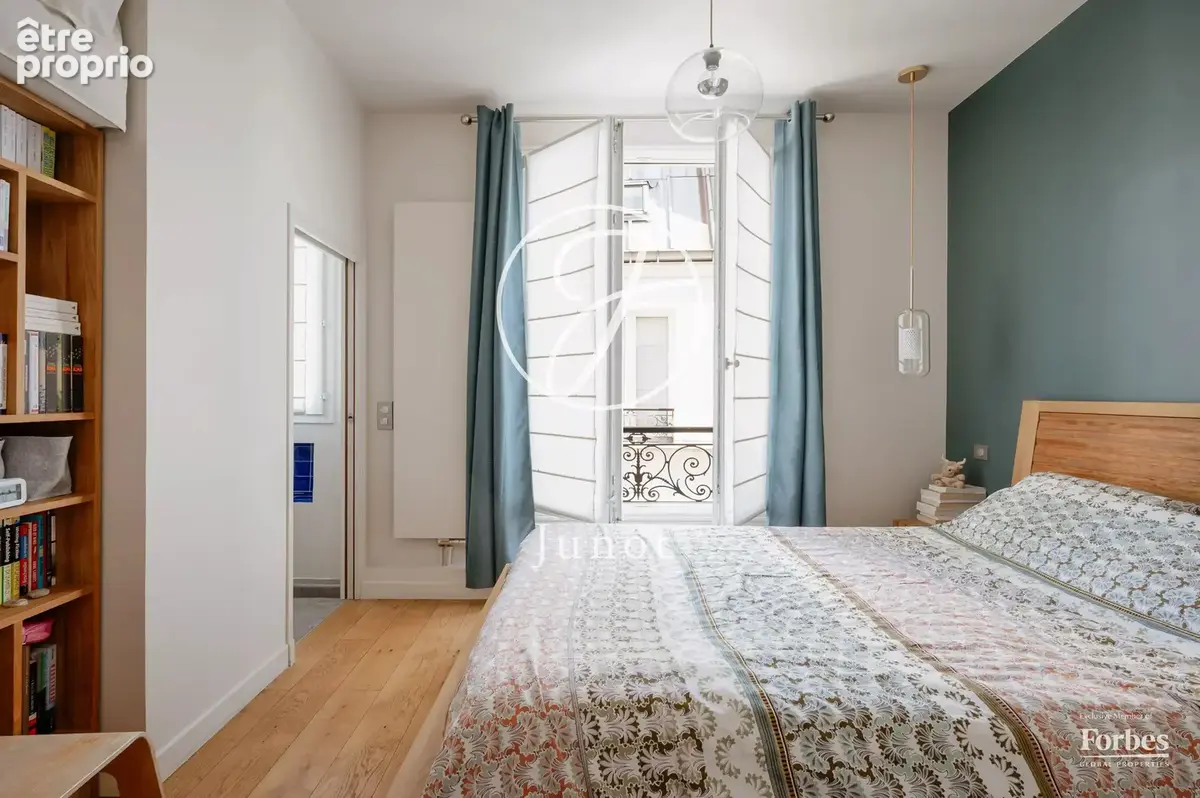 Paris 6e - SÈVRES-BABYLONE - Appartement - 5 pièces - 117,16m² Carrez - 3 chambres - Vues dégagées - photo 10