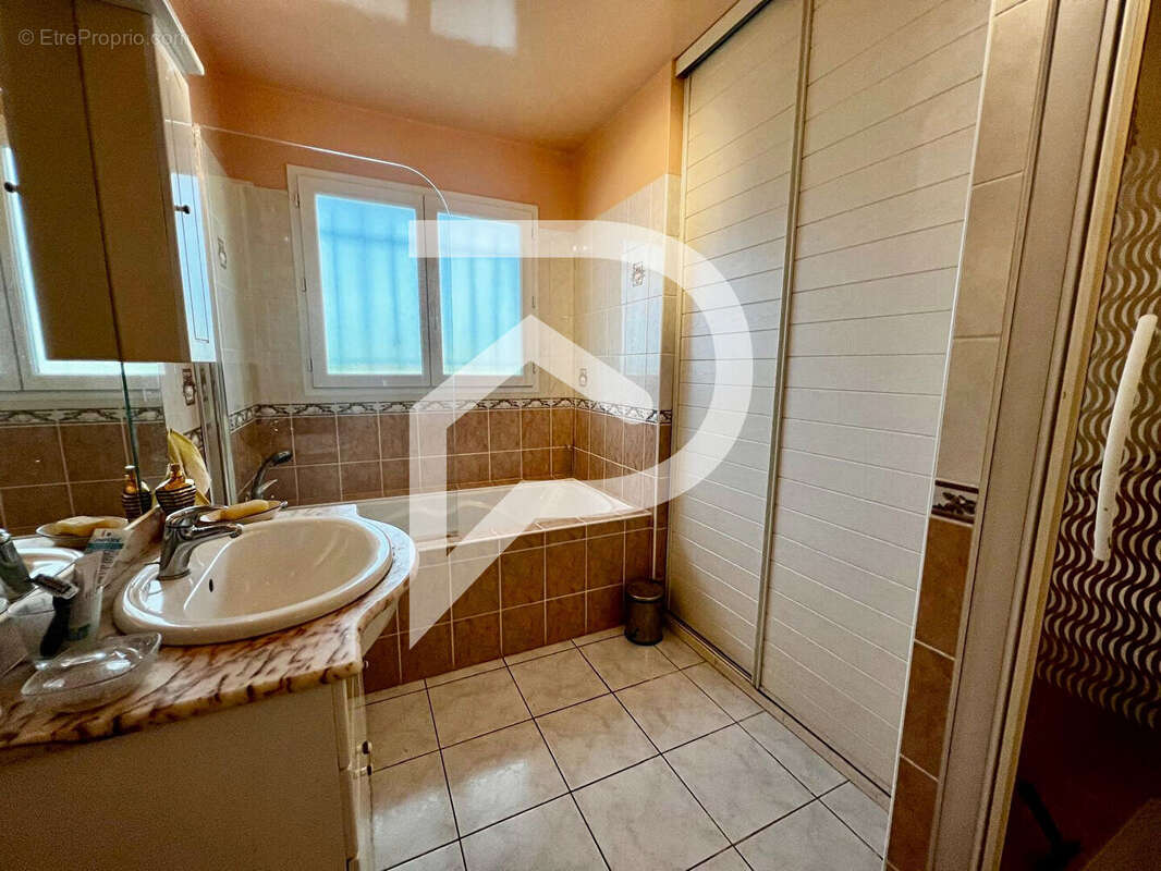 Maison à PEYREHORADE