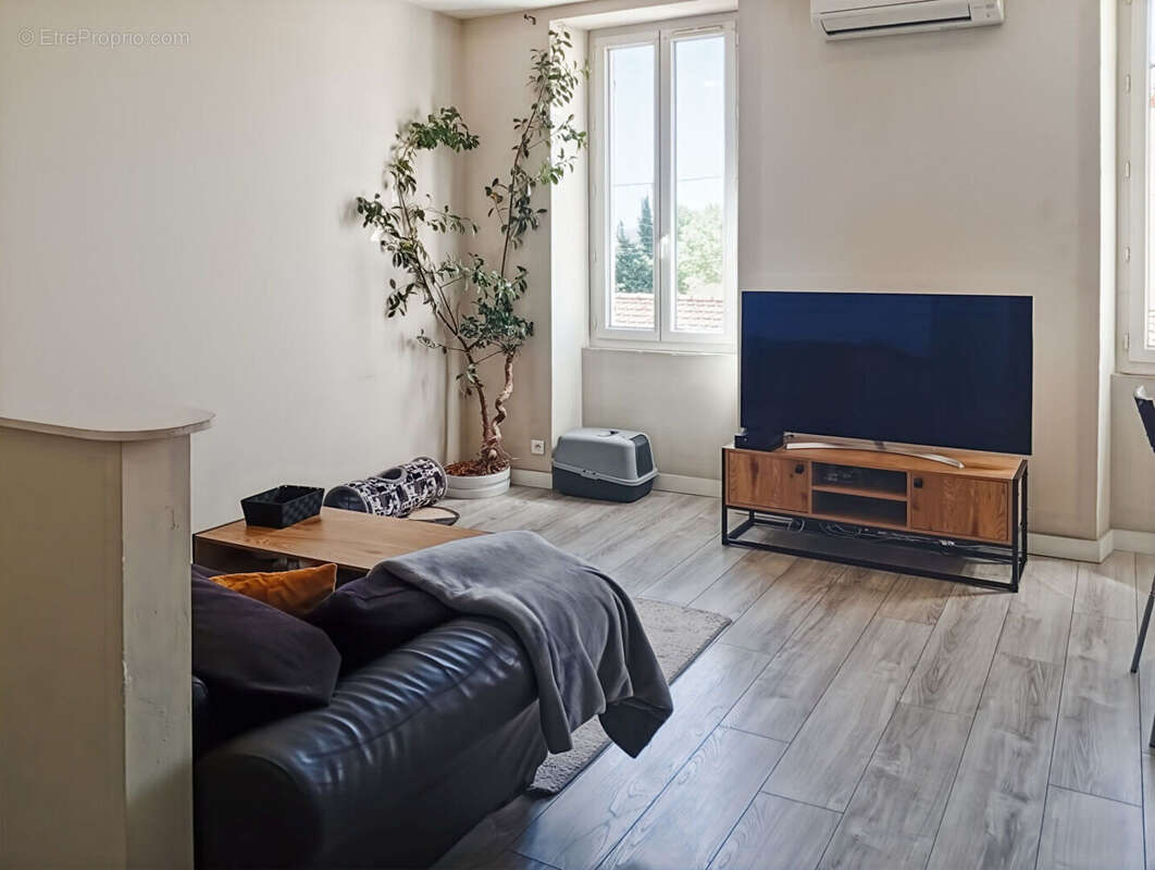 Appartement à MARSEILLE-16E