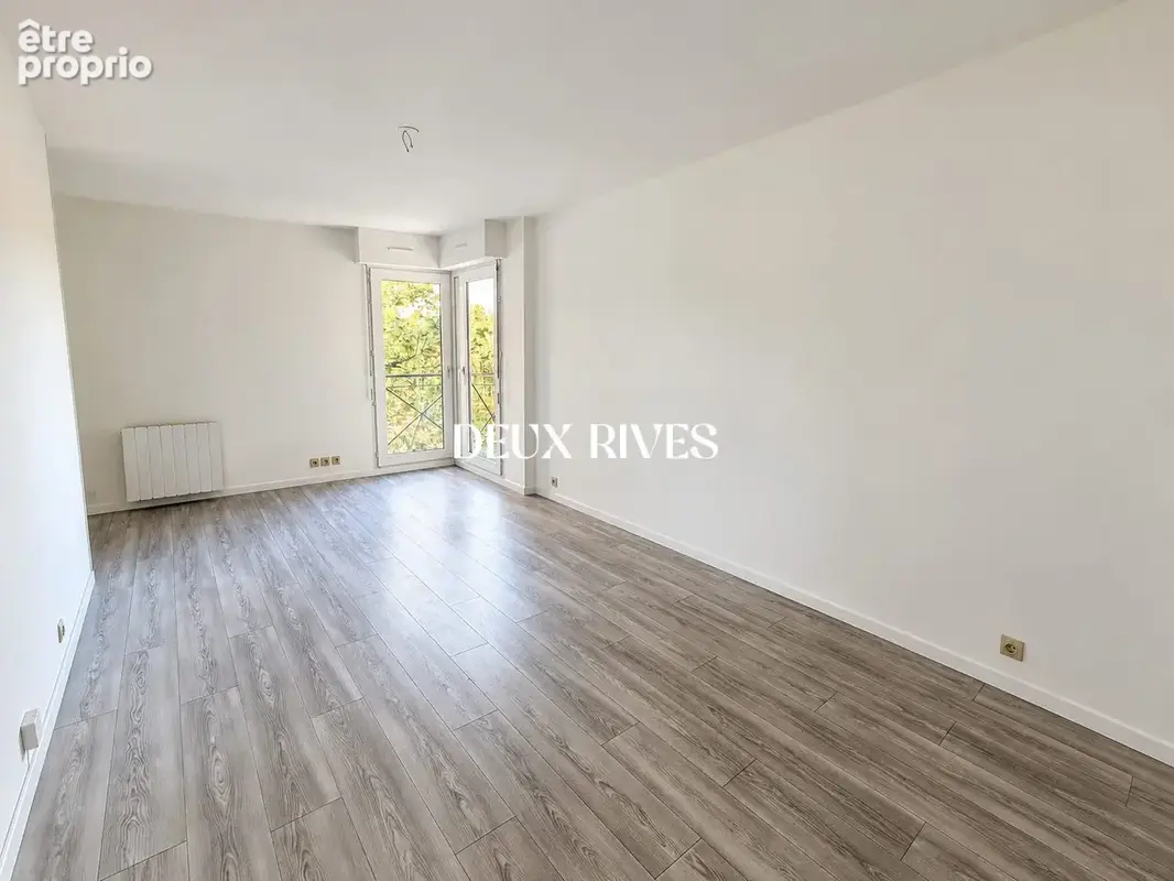 Appartement 2 pièces 47 m² à vendre à Nantes (44200) - photo 2