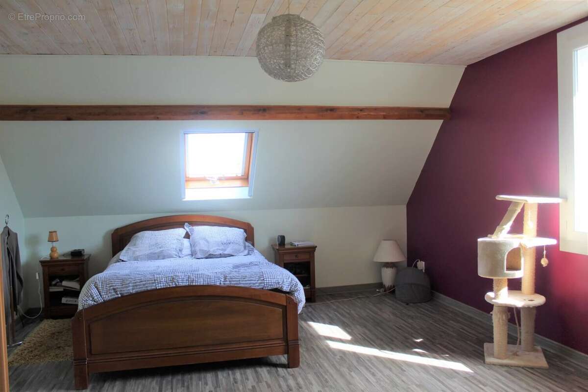 Maison à VIC-EN-BIGORRE