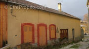Maison à SAINT-GENES-CHAMPANELLE