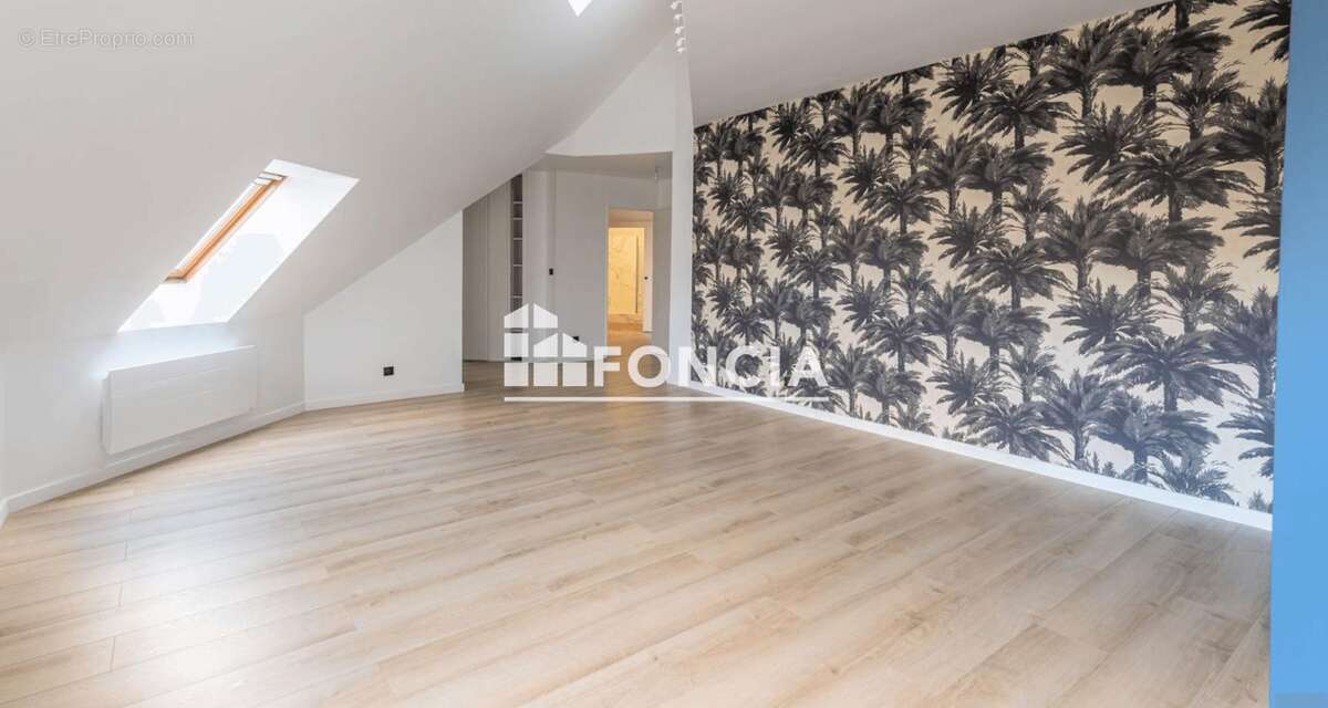 Appartement à MELUN