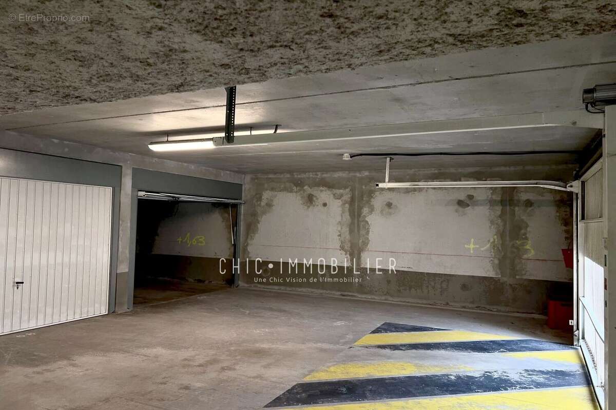 Parking à ARGELES-SUR-MER