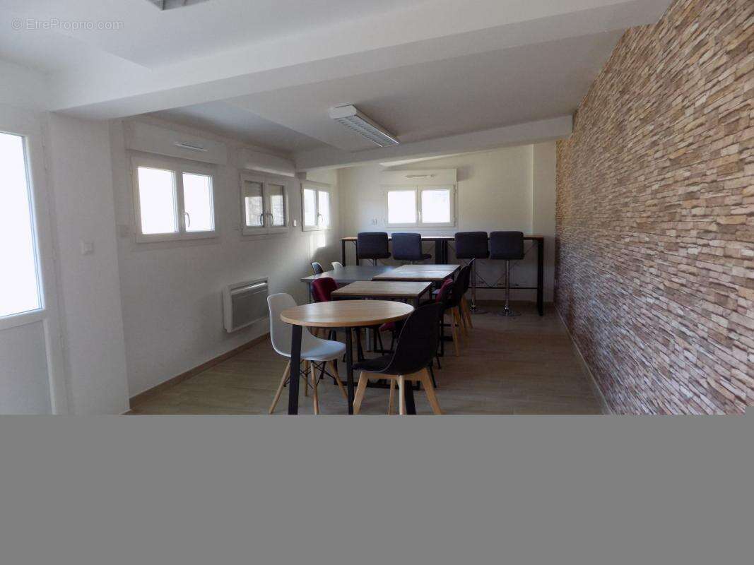 Maison à BAGNOLS-SUR-CEZE