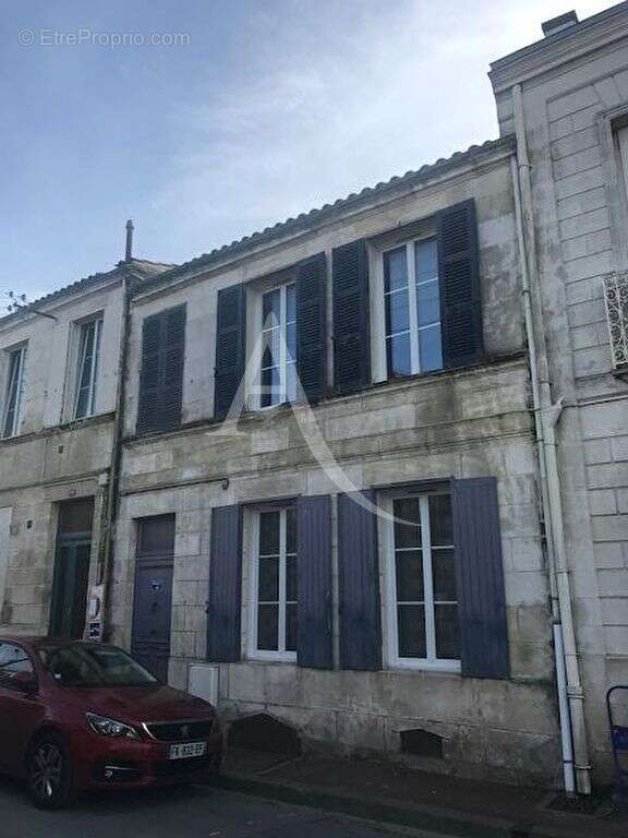 Vaste maison avec jardin, terrasse, garage et piscine - photo 16