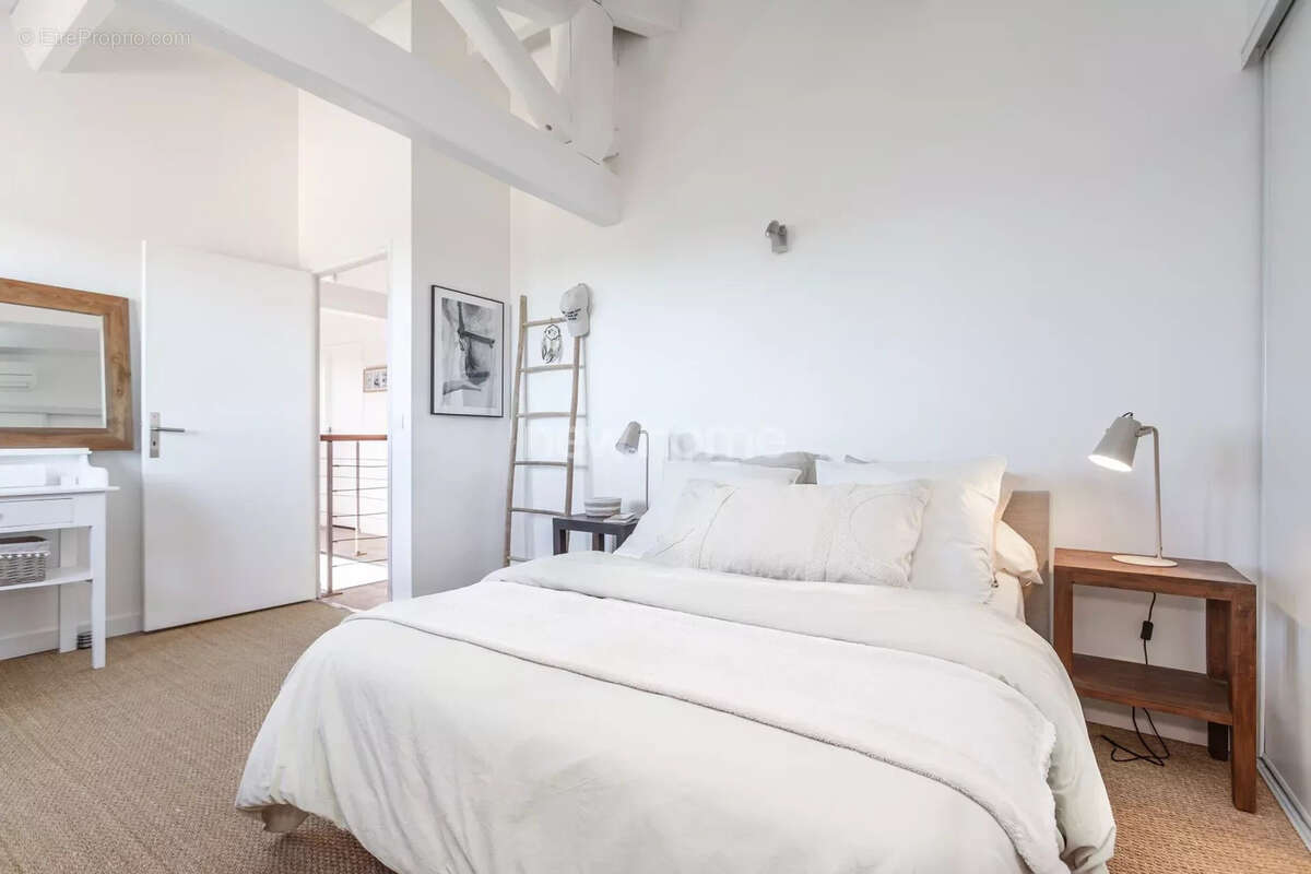 Maison à LES ADRETS-DE-L'ESTEREL