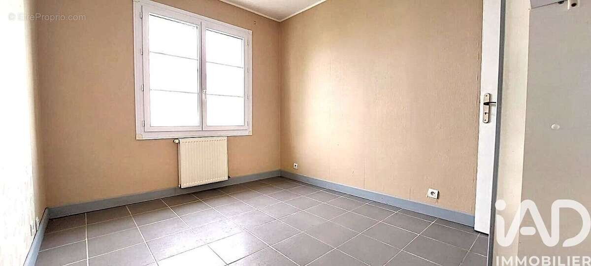 Photo 5 - Maison à MEDIS