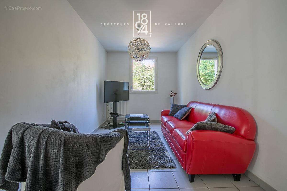 Appartement à MARSEILLE-12E