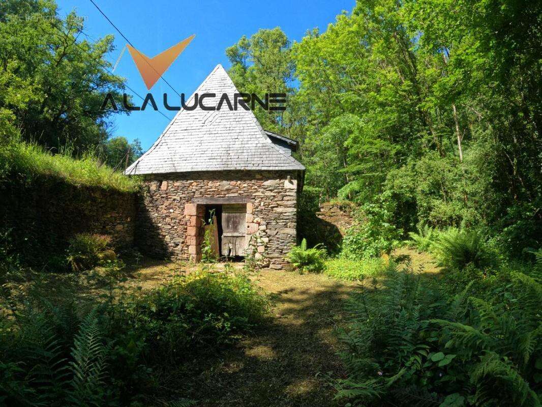 Maison à VILLAC