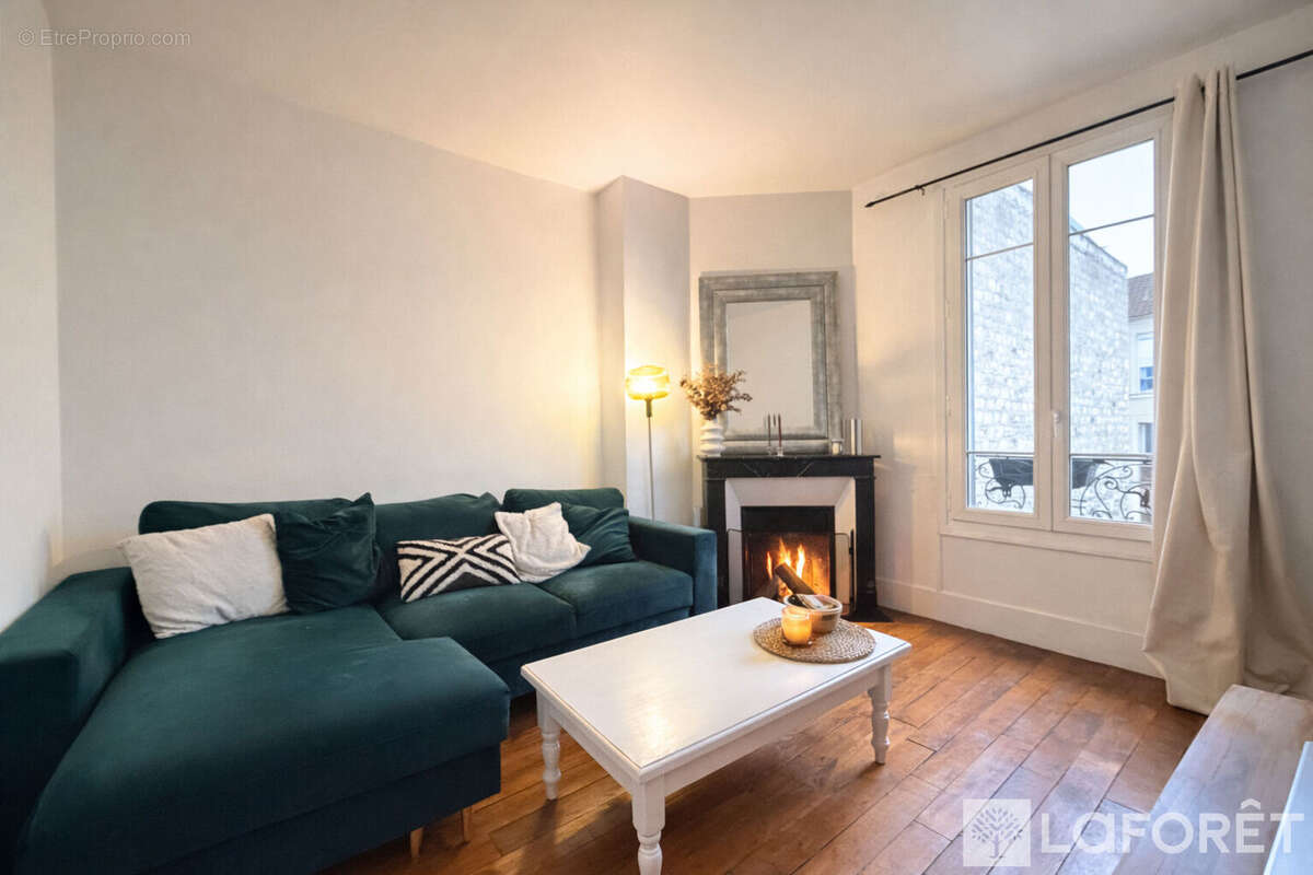 Appartement à ASNIERES-SUR-SEINE