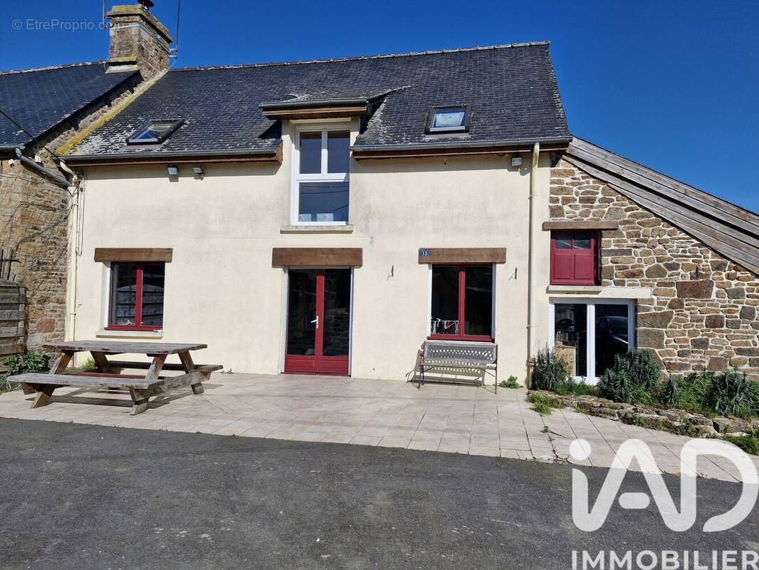 Photo 1 - Maison à SAINT-REMY-DU-PLAIN