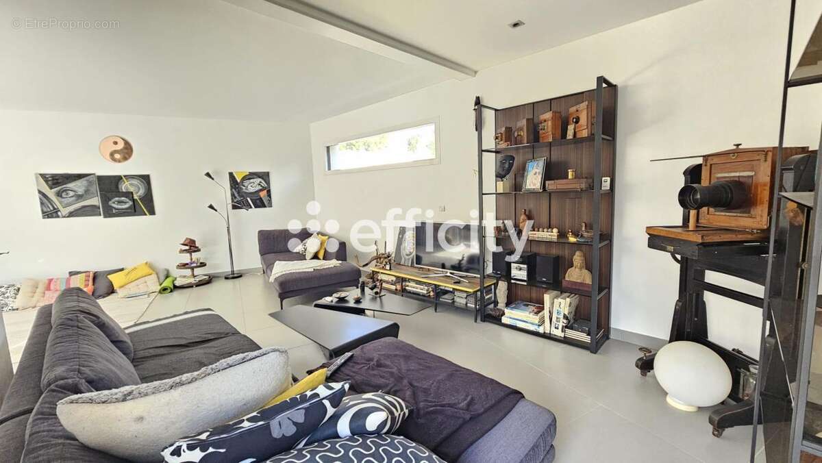 Maison à SAINT-GEORGES-D'ORQUES