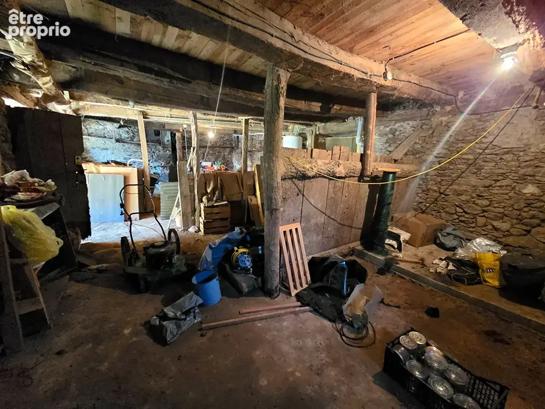 Maison de caractère en pierres dans un hameau calme - photo 20