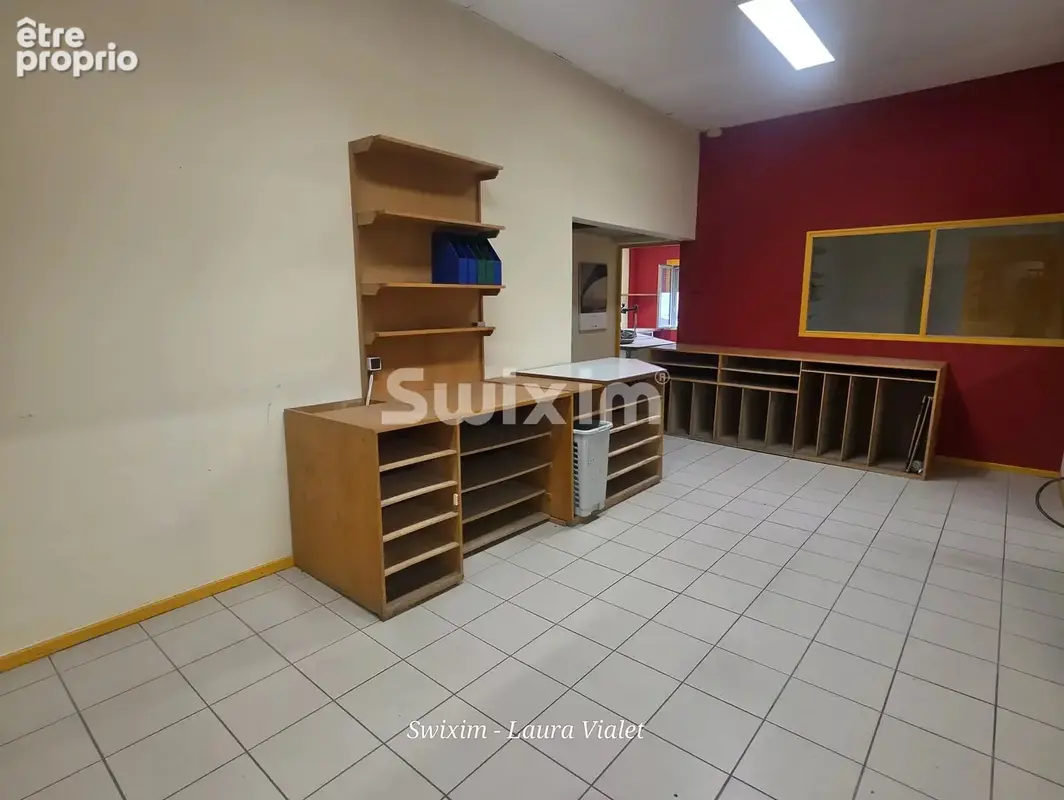 Local professionnel, industriel et commercial - photo 3