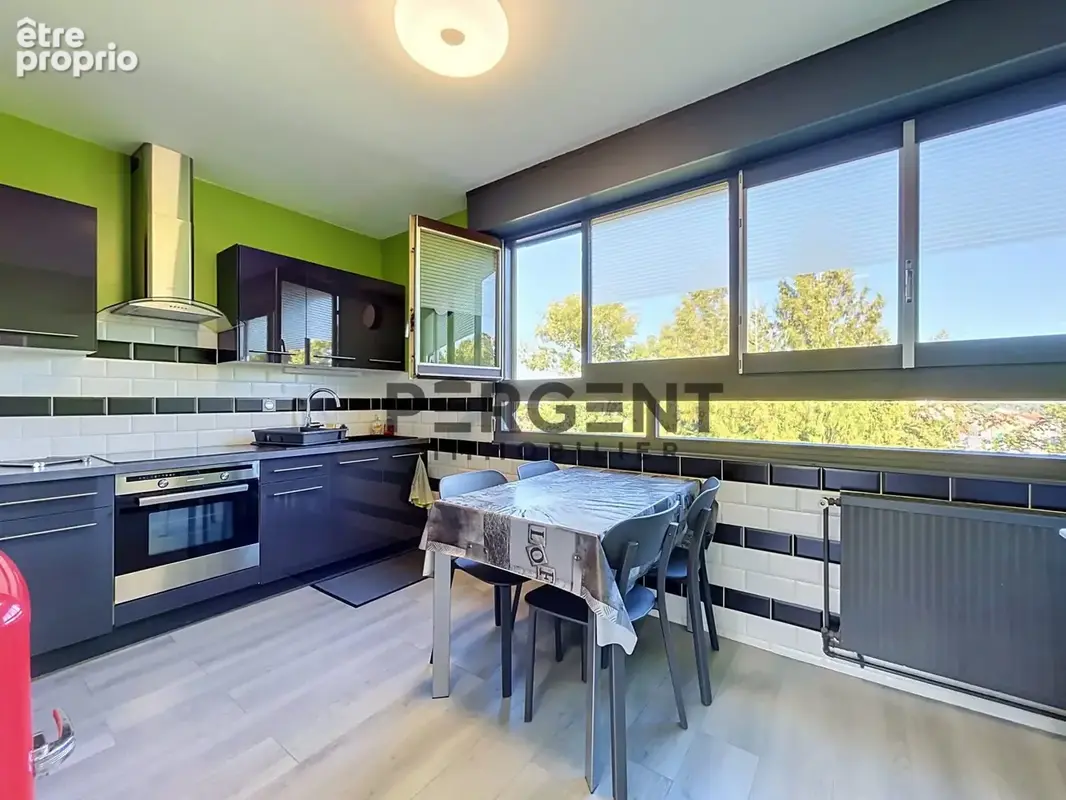Appartement 4 pièces 80 m² à vendre à Charleville-Mezieres (08000) - photo 5