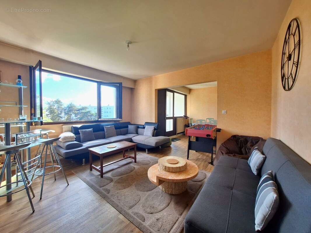 Appartement à GOLBEY