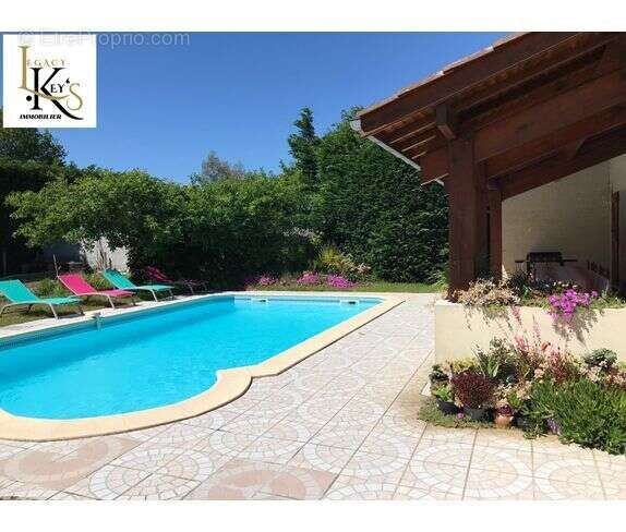 Maison 166 m² à Gujan-Mestras  - photo 4