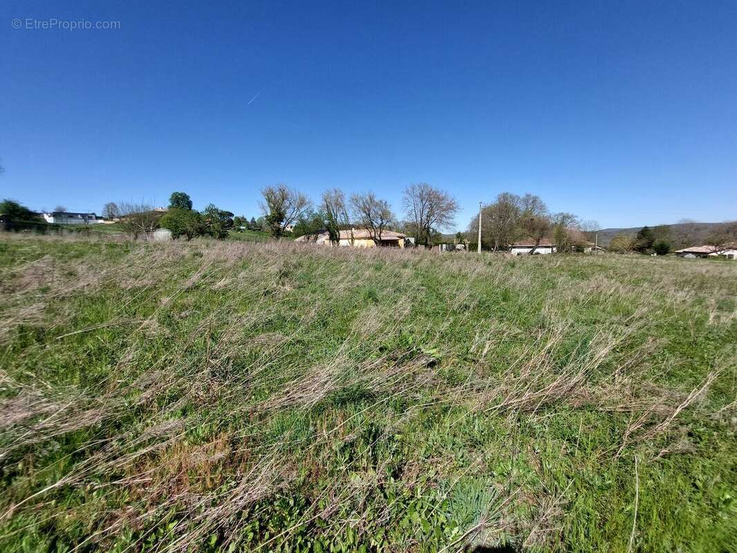 20260408154328 - Terrain à SAINT-MARTORY