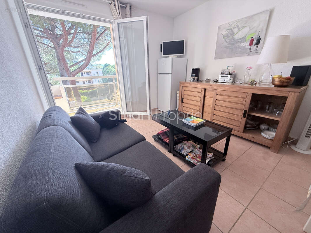 Appartement à BORMES-LES-MIMOSAS