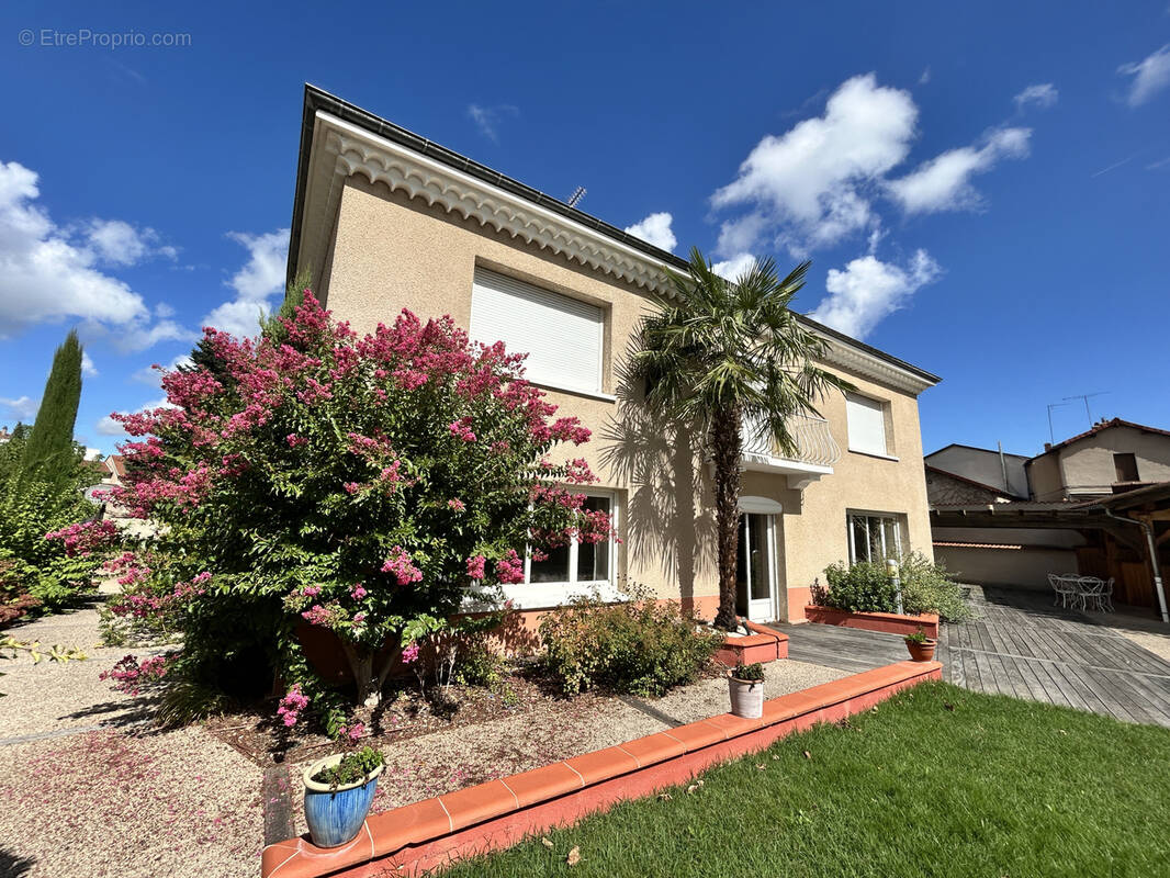 Maison à FEURS