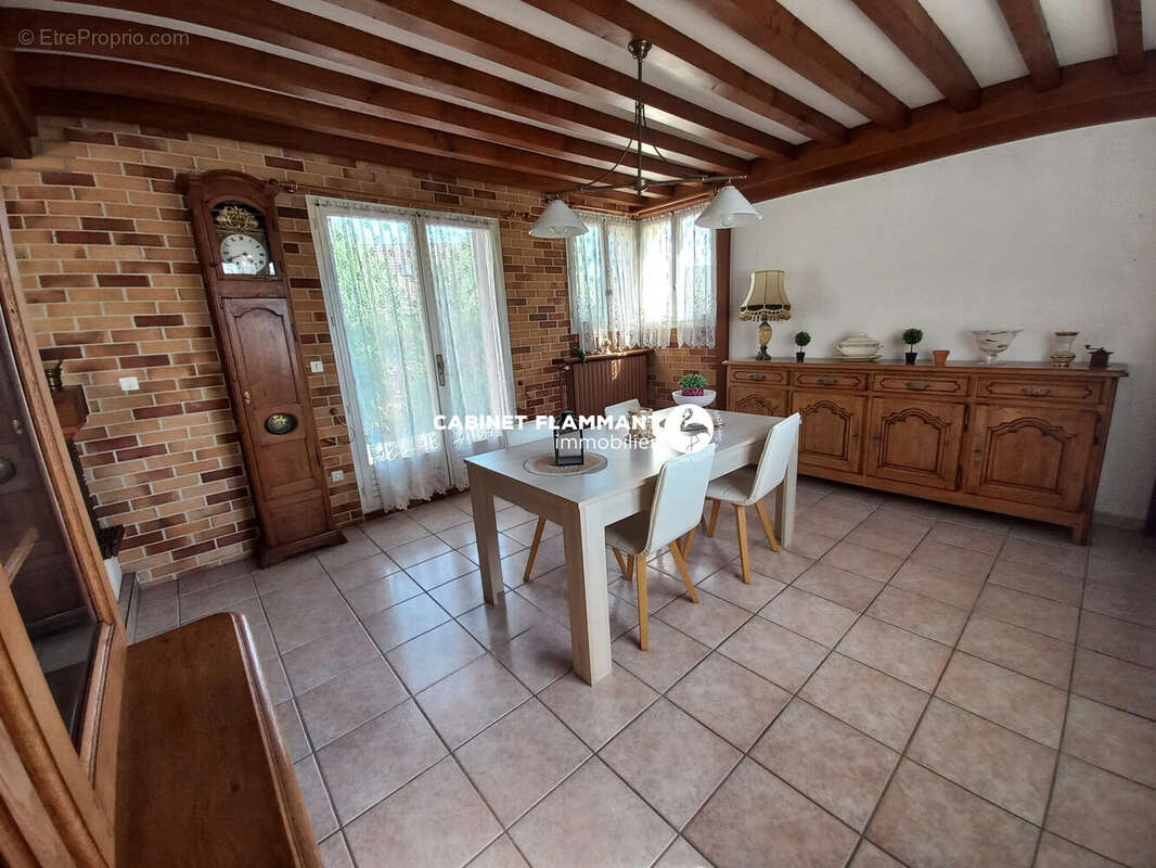 Maison 158 m² à Epoisses  - photo 3