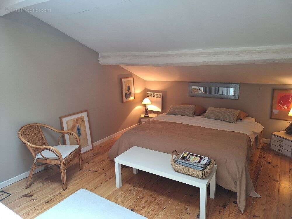 Appartement 179 m² à Feyzin  - photo 7
