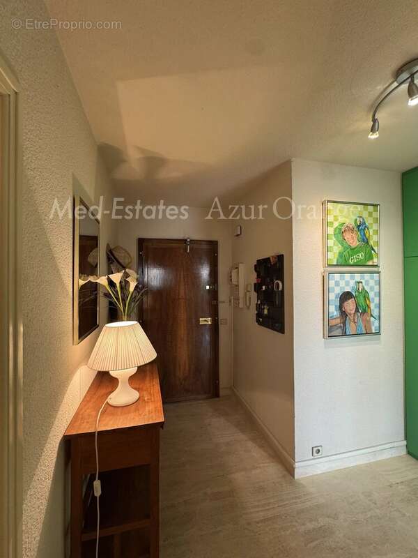 Appartement à LA CROIX-VALMER