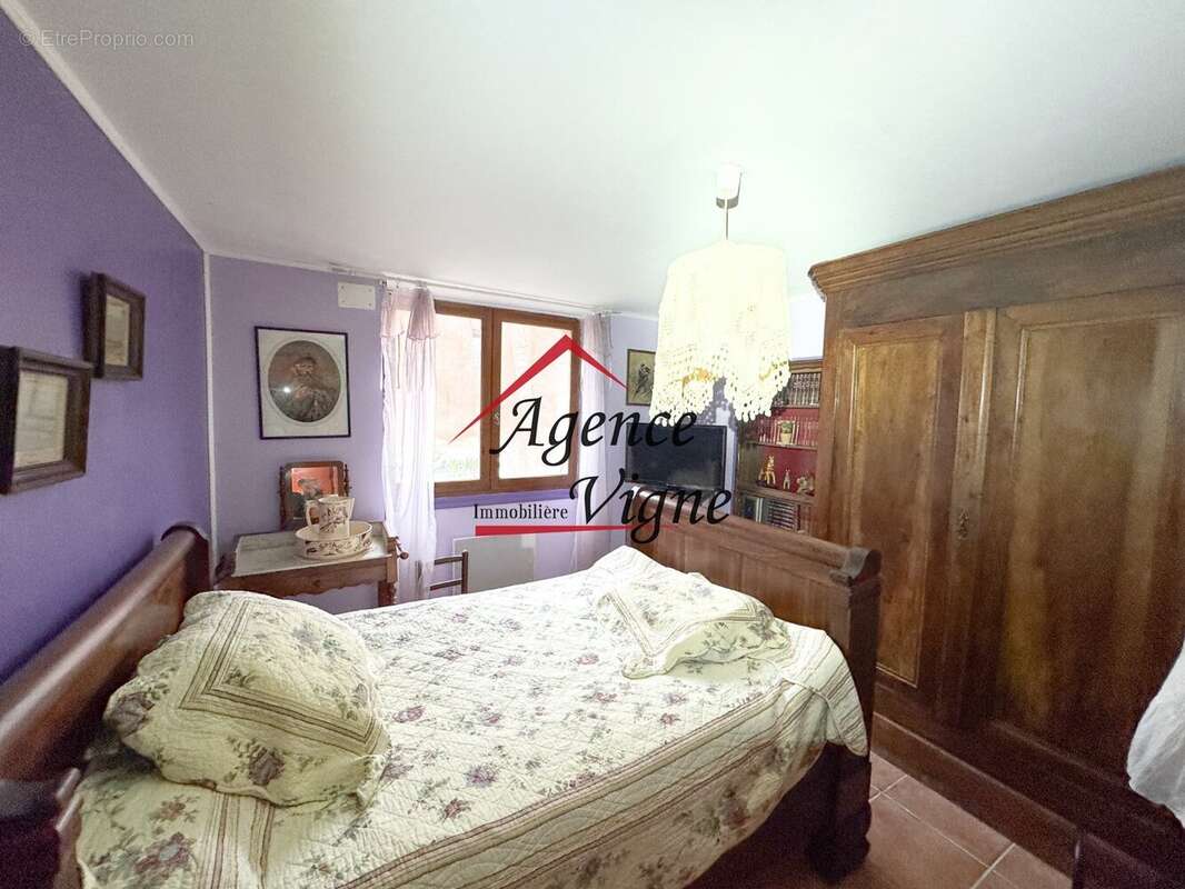 Maison à ROBIAC-ROCHESSADOULE