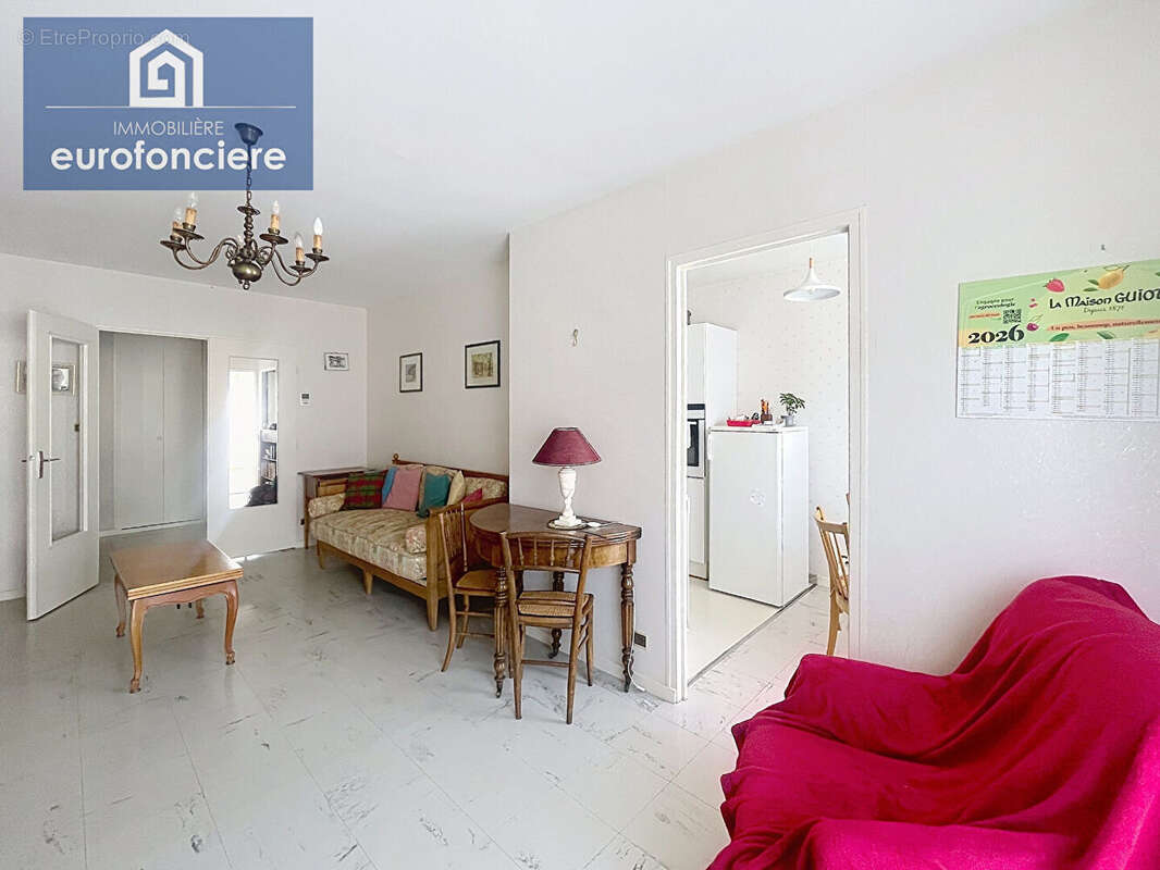 Appartement avec garage ! Au pied du centre-ville de Troyes - photo 4