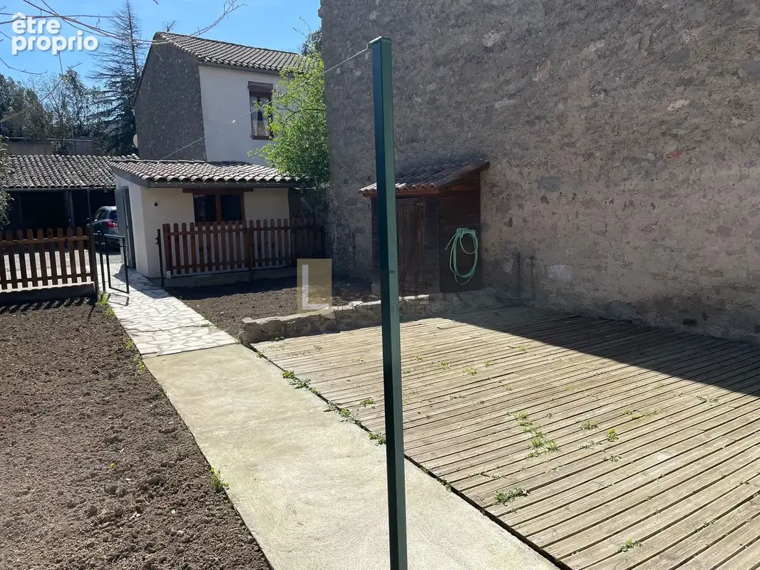 Maison familiale 136 m2 + 90 m2 de garages et dépendances   Un bien rare à Capendu - photo 25