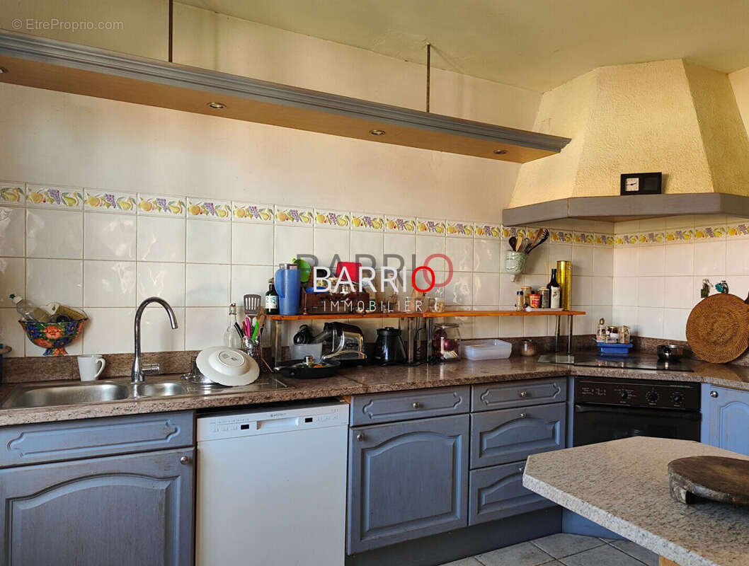 Maison à LAROQUE-DES-ALBERES