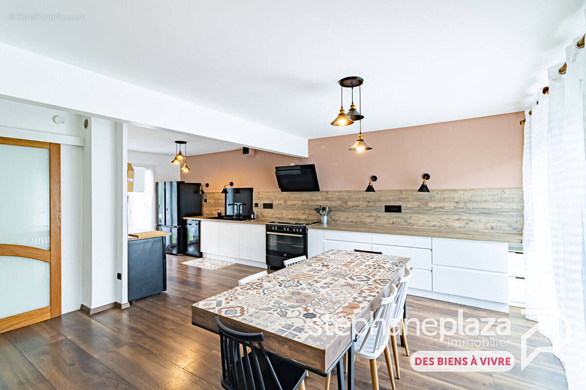 Maison à BOURG-EN-BRESSE