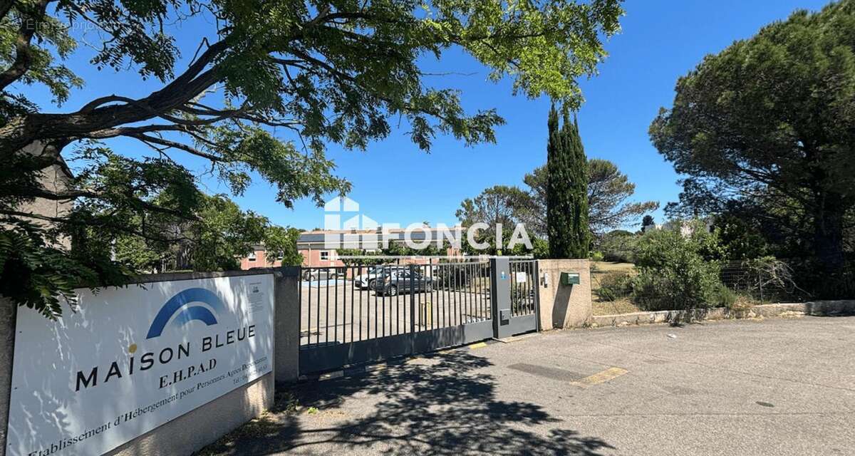 Appartement à VILLENEUVE-LES-AVIGNON