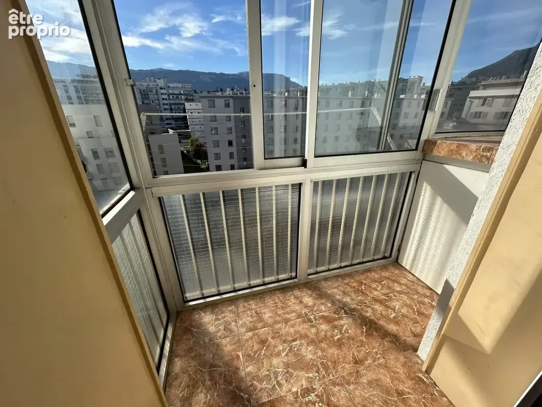 Grenoble proche caserne de bonne - photo 6